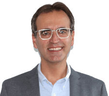 Víctor Neira