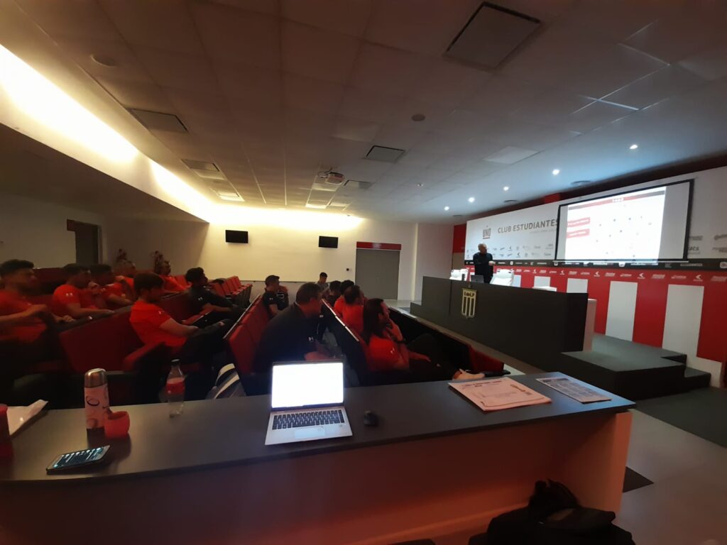 Alianza entre Sports Data Campus y Cátedra Deportiva