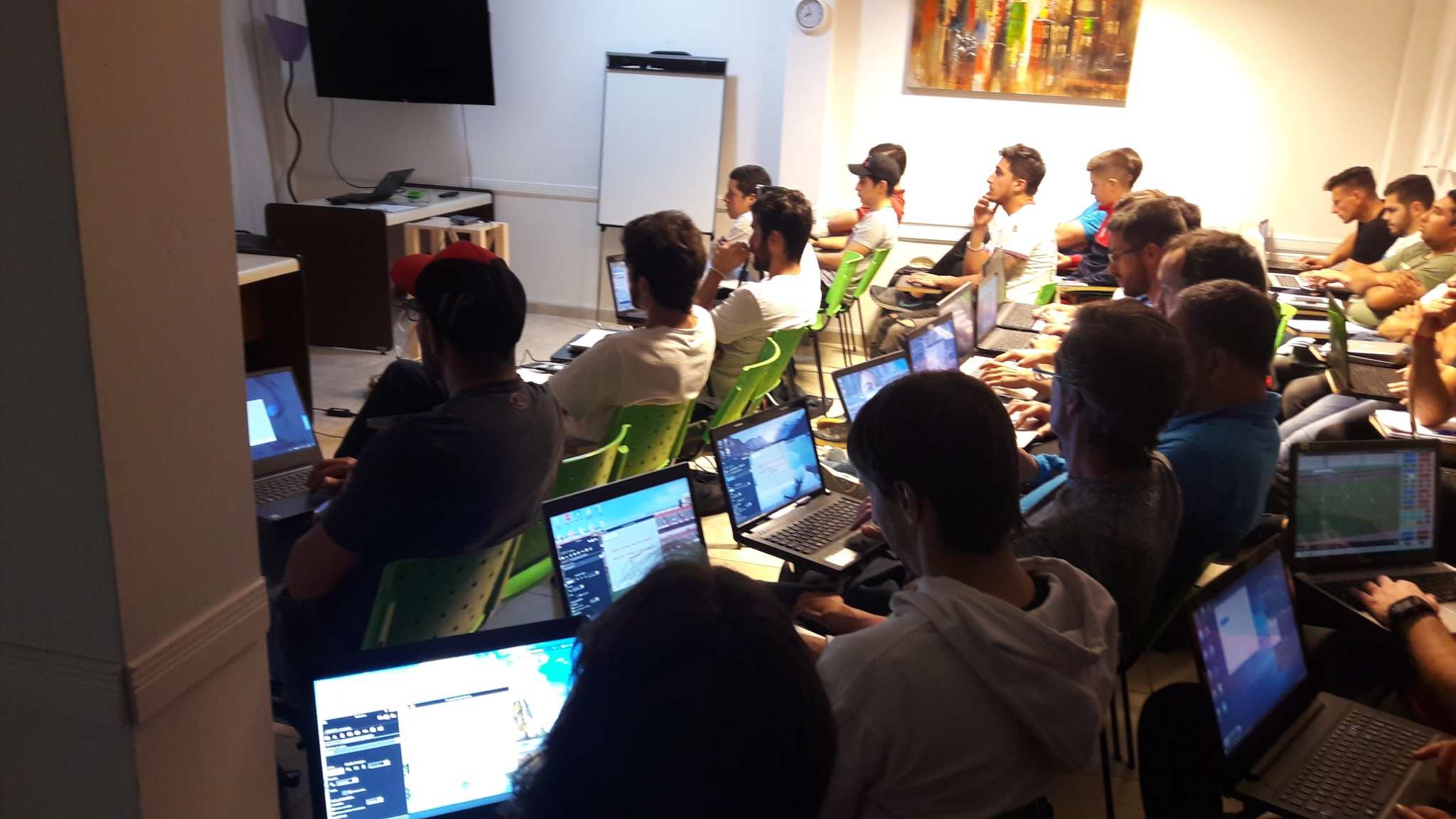 Alianza entre Sports Data Campus y Cátedra Deportiva